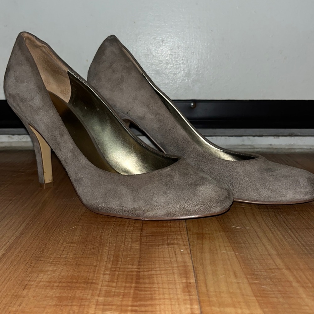 Nine West Suede Pumps